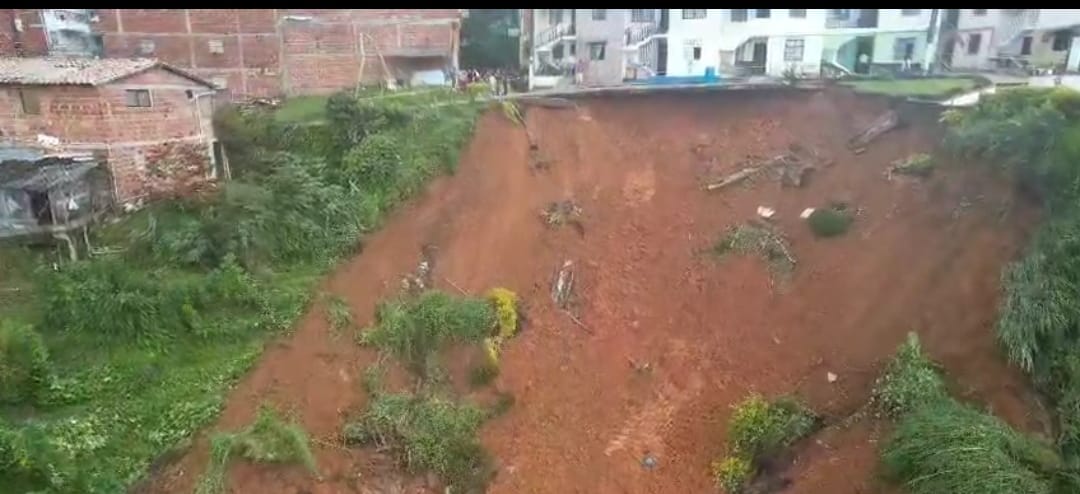 Evacuaron nueve viviendas en Granada, Antioquia