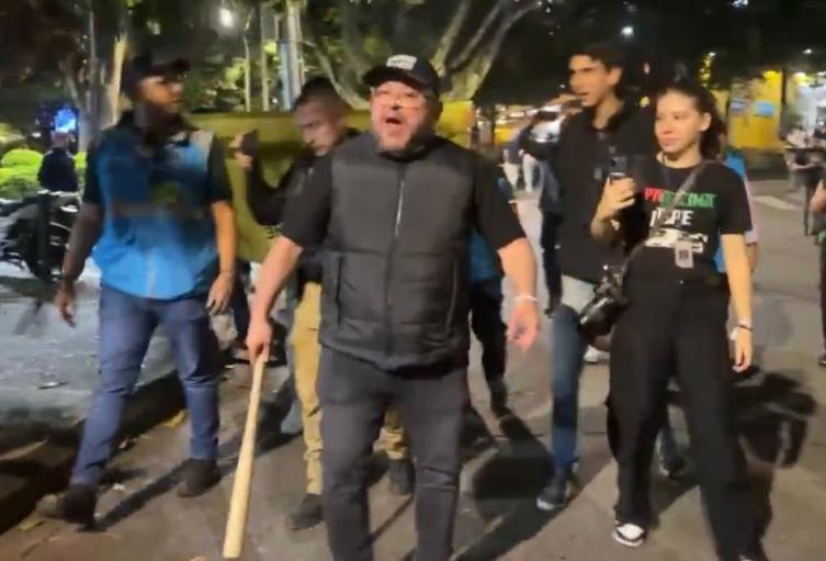 Concejal de Medellín entregará bates a ciudadanos en Medellín