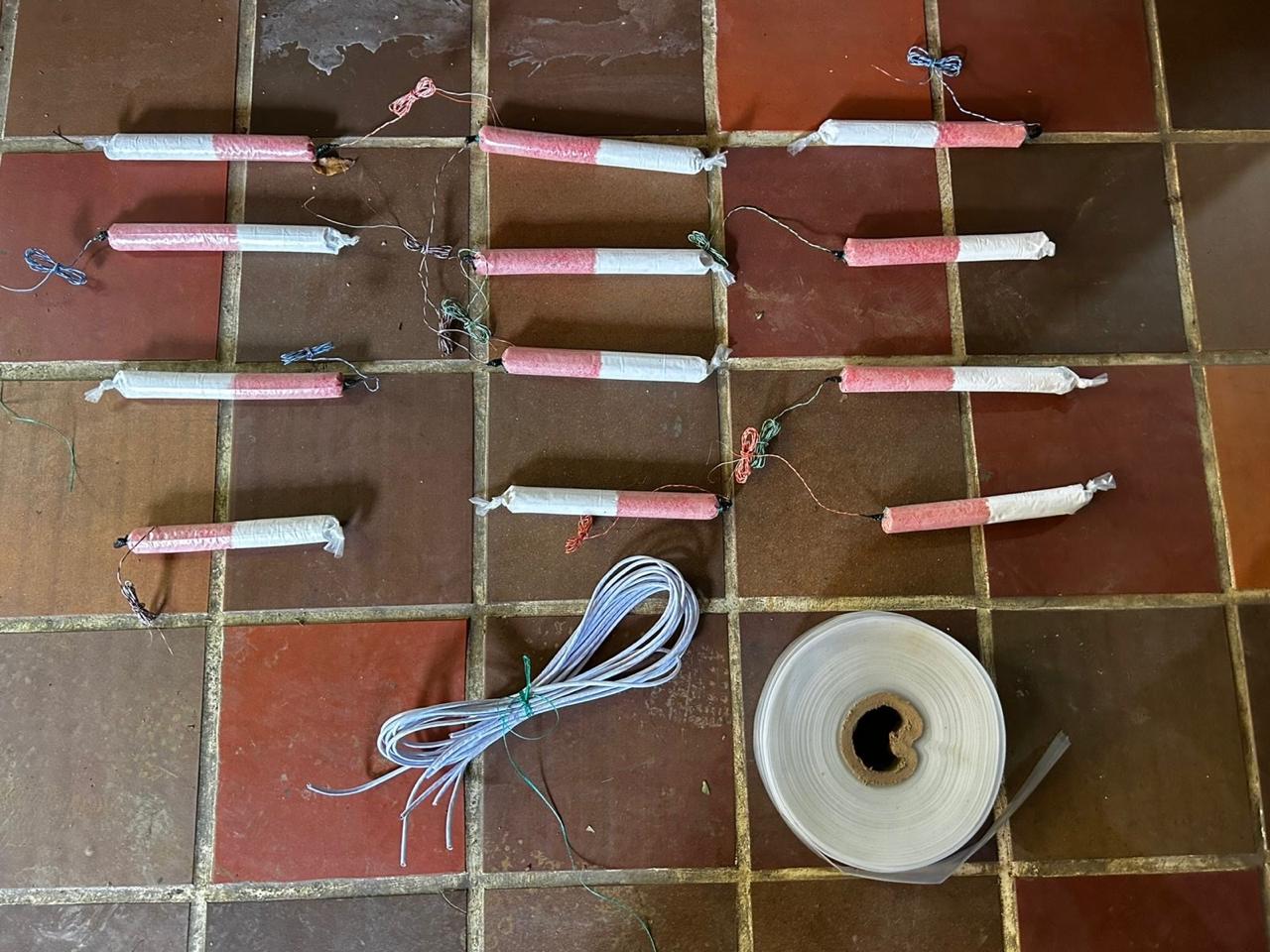 [FOTOS] Desmantelan socavón ilegal en Girardota: capturados cuatro hombres extrayendo oro con explosivos