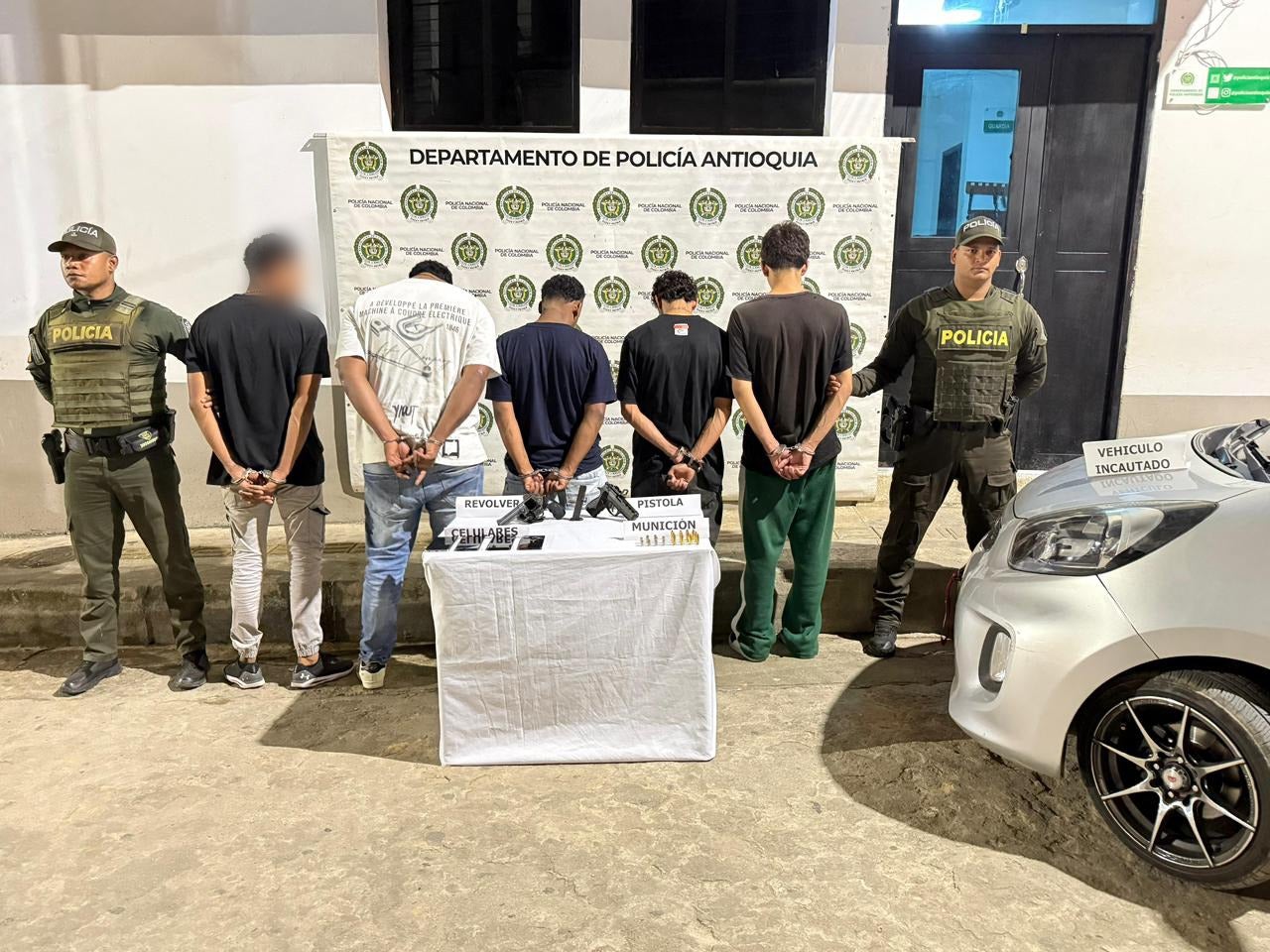 Frustran hurto millonario en Segovia: Capturan a cinco sujetos que viajaron desde Medellín para robar la vivienda de un minero