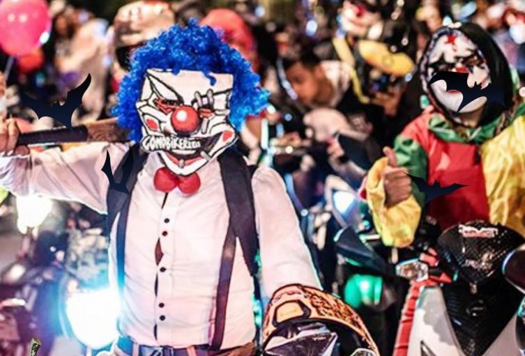 Imagen de referencia de caravana de Halloween