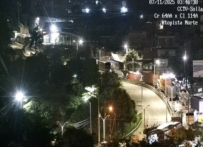 Cierre total de la autopista Medellín - Bogotá