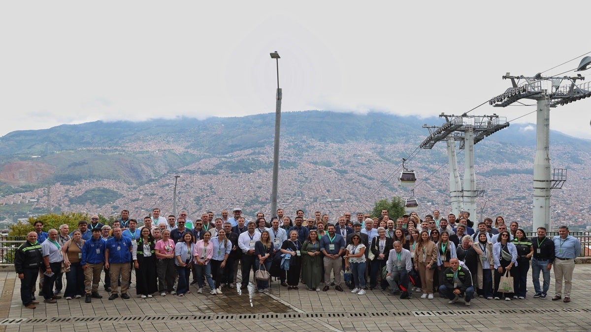 Medellín se consolida como referente internacional en transporte público tras albergar foro de la UITP