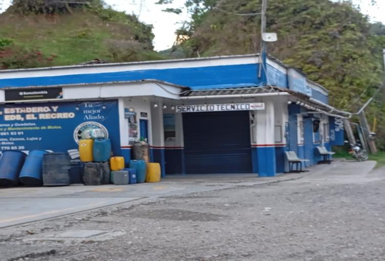 Clan del Golfo niega extorsiones en Nariño y adjudica amenazas y cierre de gasolinera a banda de alias 'Camila'