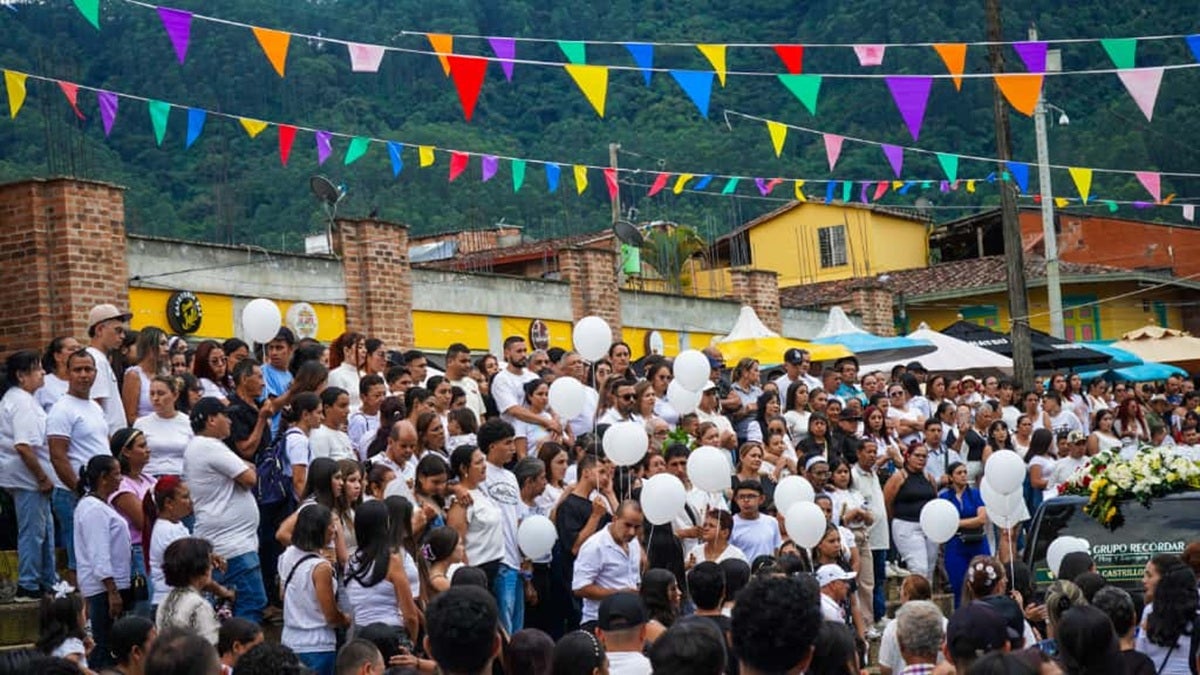 Venecia despidió a Emiliana Castrillón Herrera, la joven hallada muerta 10 días después de su desaparición