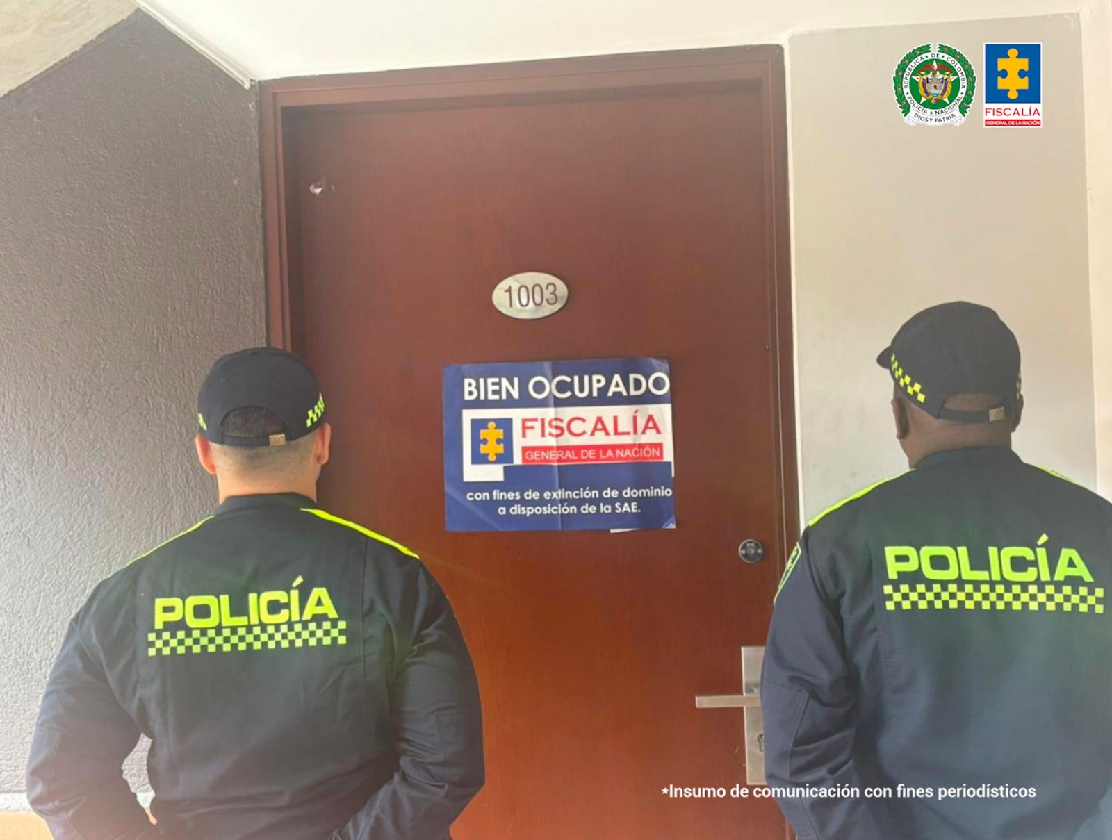 El momento en que la fiscalía ingresa a uno de los Apartamento ocupados de la llamada 