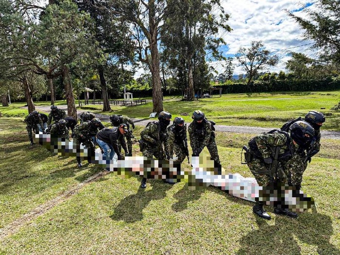 Abatidos cinco presuntos integrantes de las disidencias de las FARC