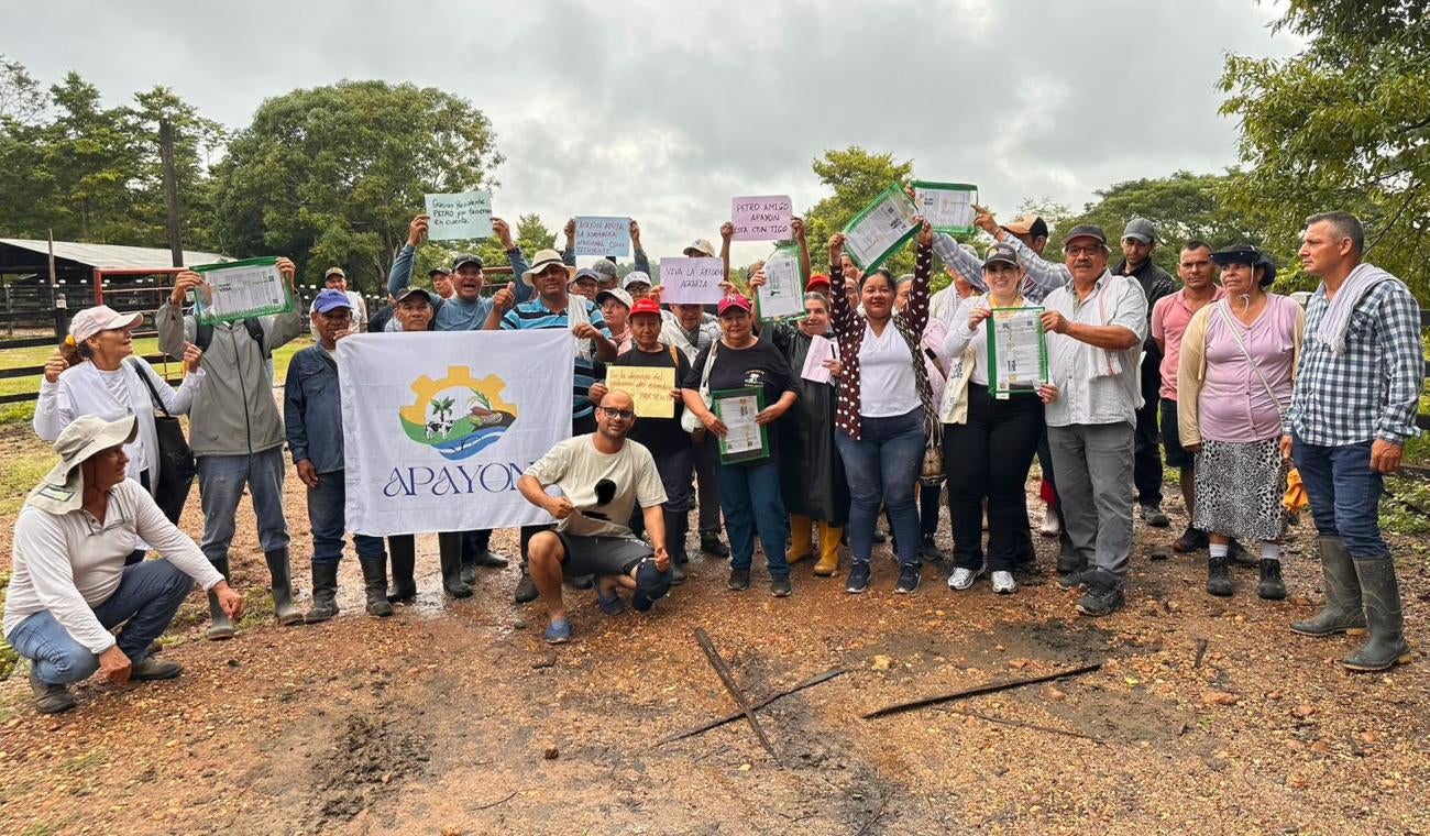 Entrega de tierras en Antioquia