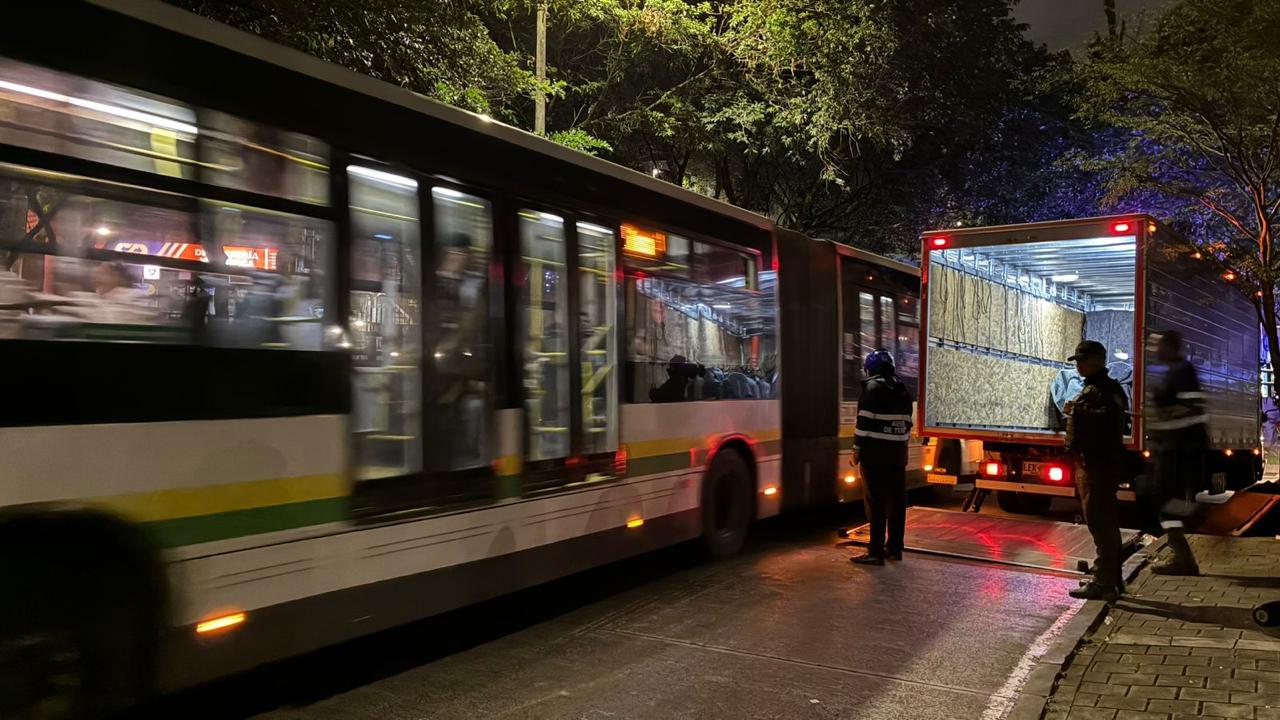 Controles en la movilidad de Metroplús en el barrio Manrique y Aranjuez
