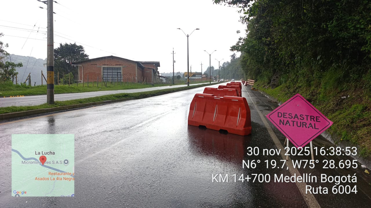 Cierre preventivo de la vía Medellín - Bogotá