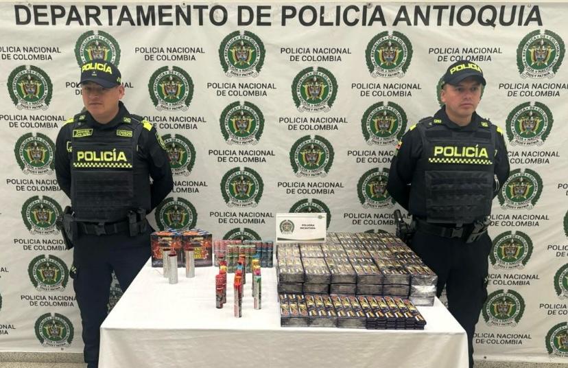 Oculta en una caja: policía descubrió pólvora ilegal avaluada en un millón durante control en Entrerríos