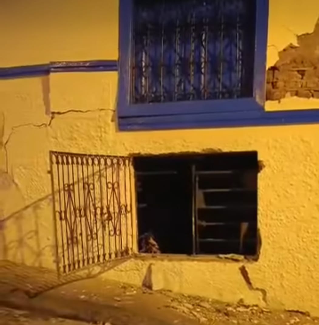 Investigan fuerte explosión e incendio en hostal de Sonsón que dejó un lesionado y cuantiosos daños estructurales