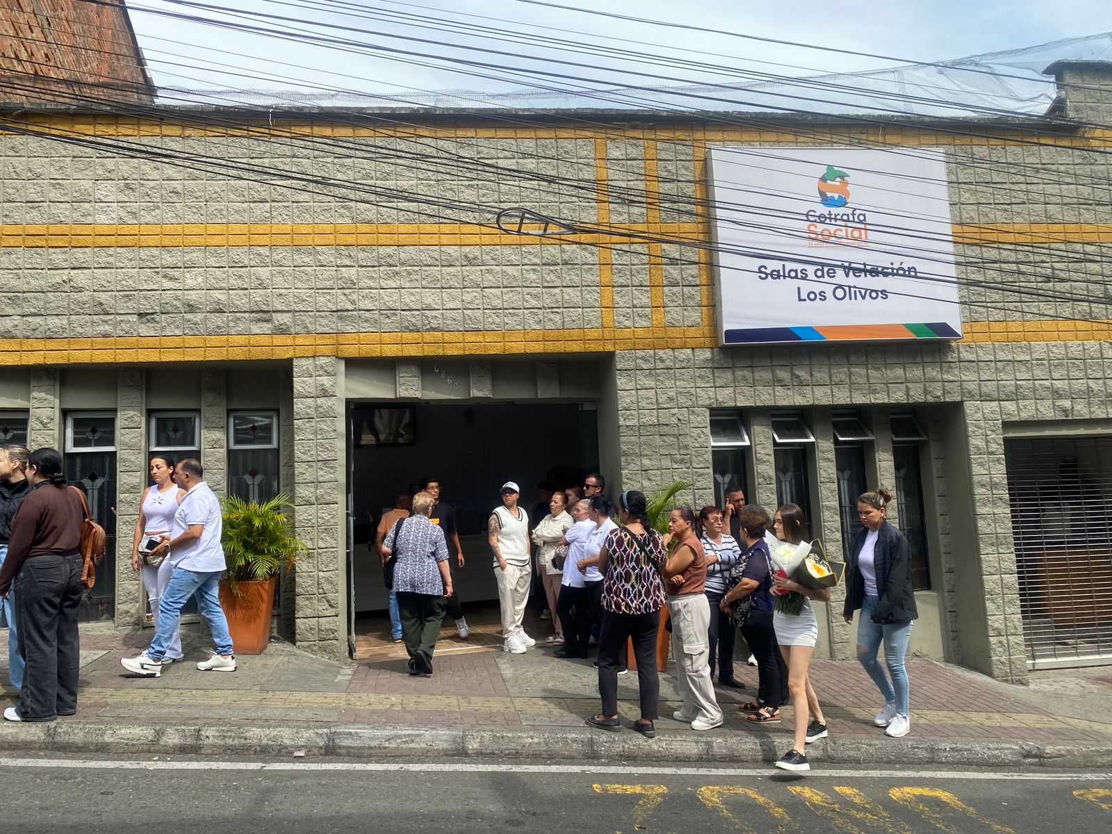 Familias afectadas por accidente en Antioquia