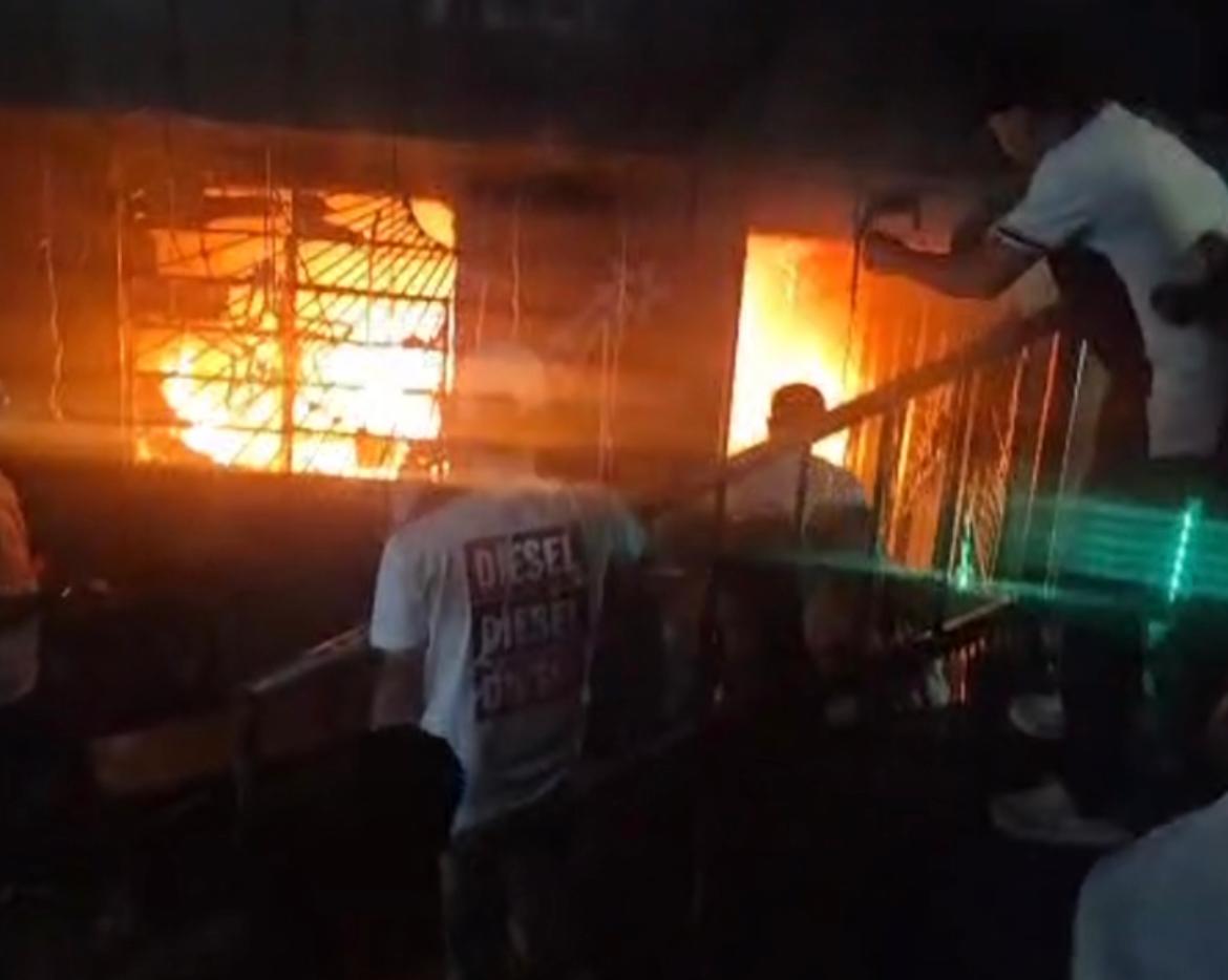 Incendio registrado en el barrio Granizal de Medellín