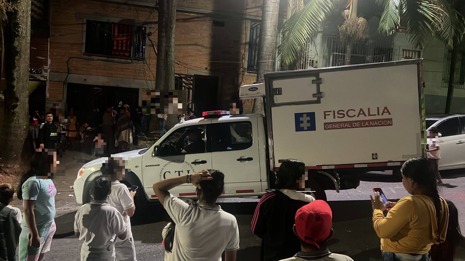 Uno de los casos se presentó en la Loma del Escobero, allí fue hallado el cuerpo de un hombre tendido sobre la vía.