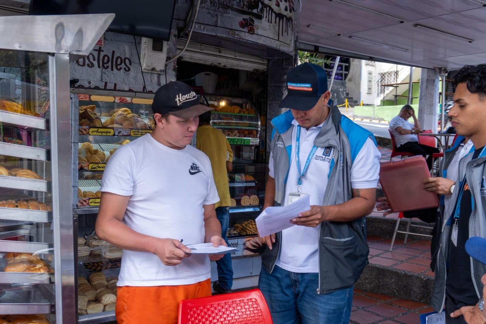 Zonas emblemáticas como Junín, Plaza Botero, La Floresta, La Candelaria, y Provenza fueron los principales escenarios de estas jornadas.