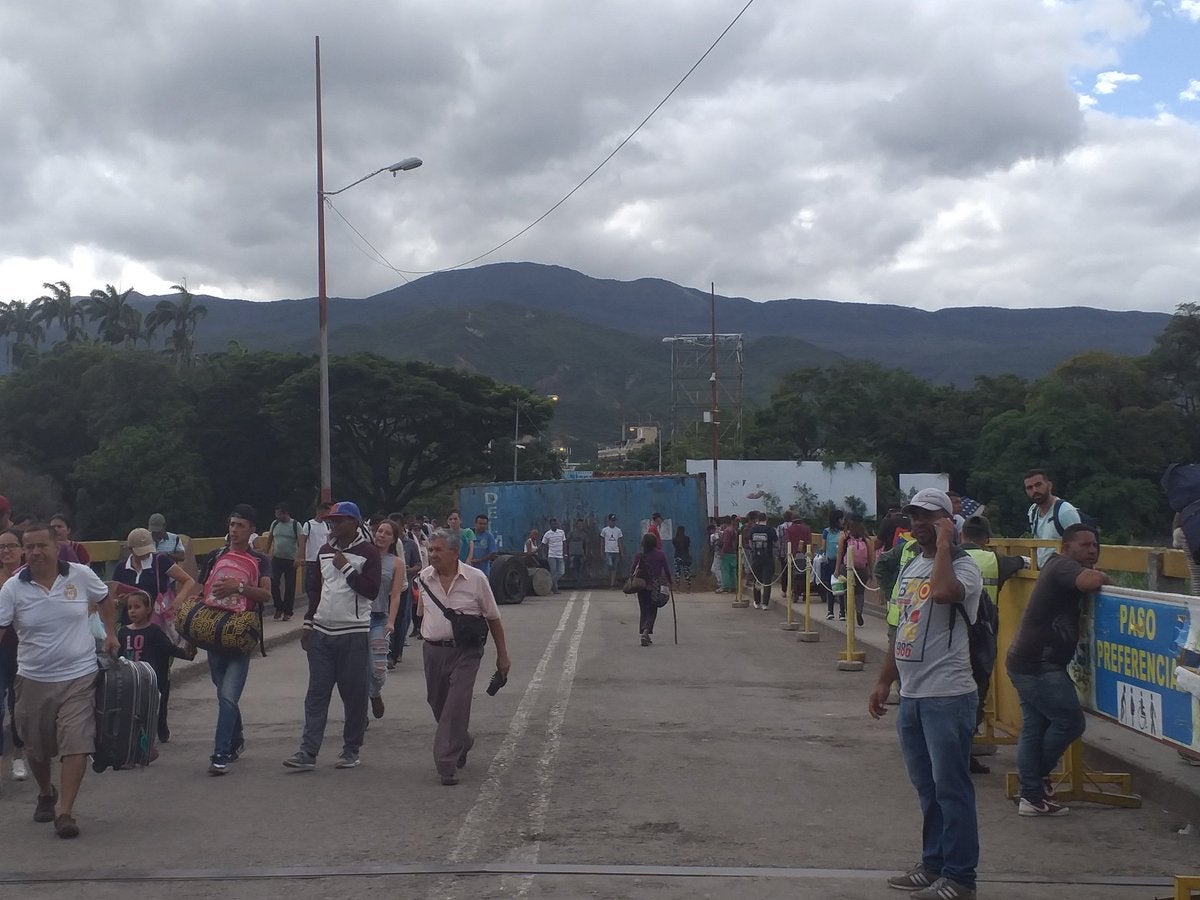 Puente Simón Bolívar Zona de Frontera