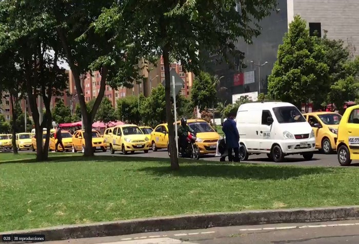 Taxistas comienzan plan tortuga por Gran Estación