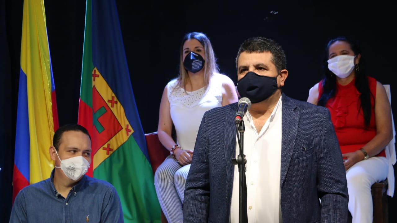 Alcalde de San Gil Hermes Ortiz