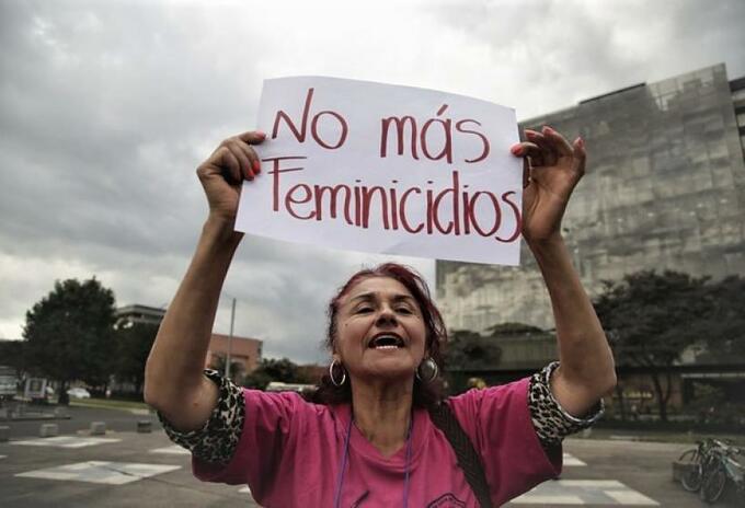 Protesta en contra de los feminicidios en el país.