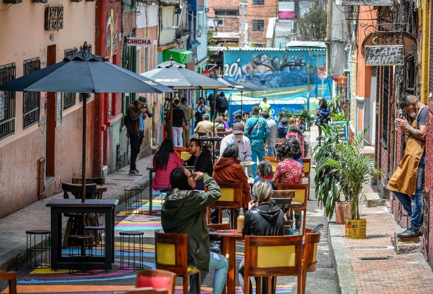 En un diez por ciento se incrementó la creación de empresas con respecto al año 2020.