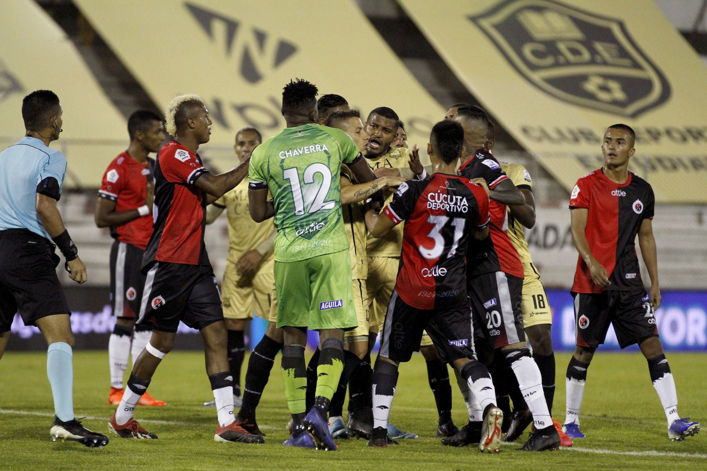 Con la victoria las Águilas mantiene las posibilidades de clasificar