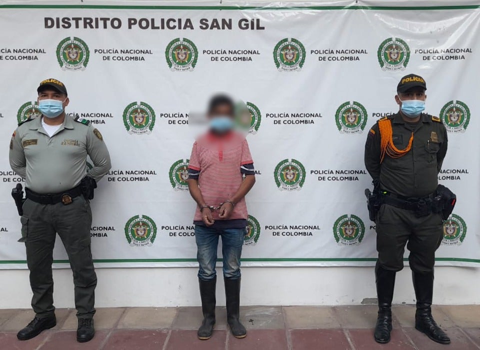 Capturan a un hombre que hirió con un machete a otra persona por haberse negado a gastarle una cerveza