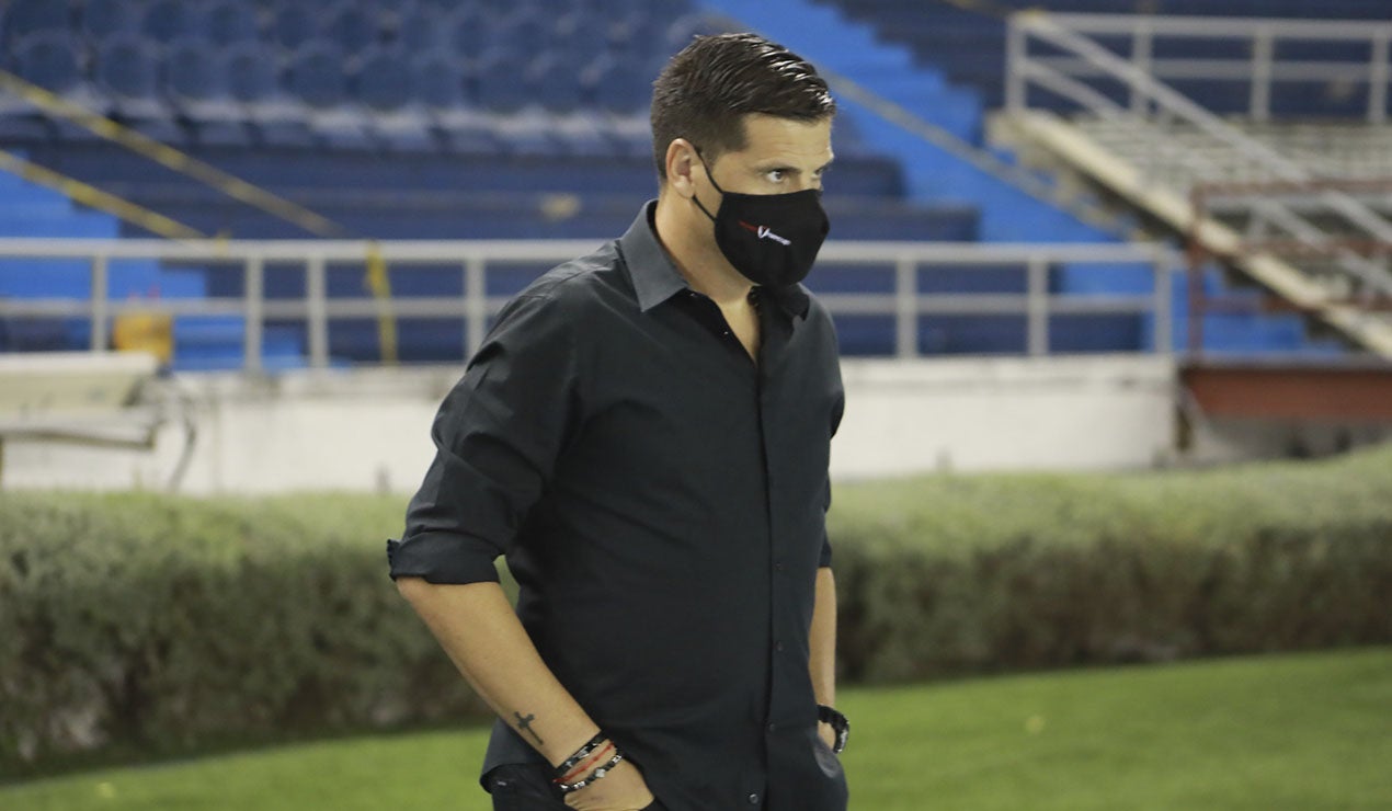 Juan Cruz Real, técnico del América