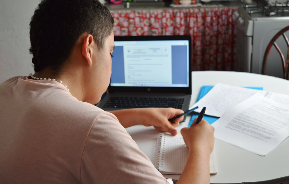 Disminuyó a 1.2% la deserción escolar en Bucaramanga