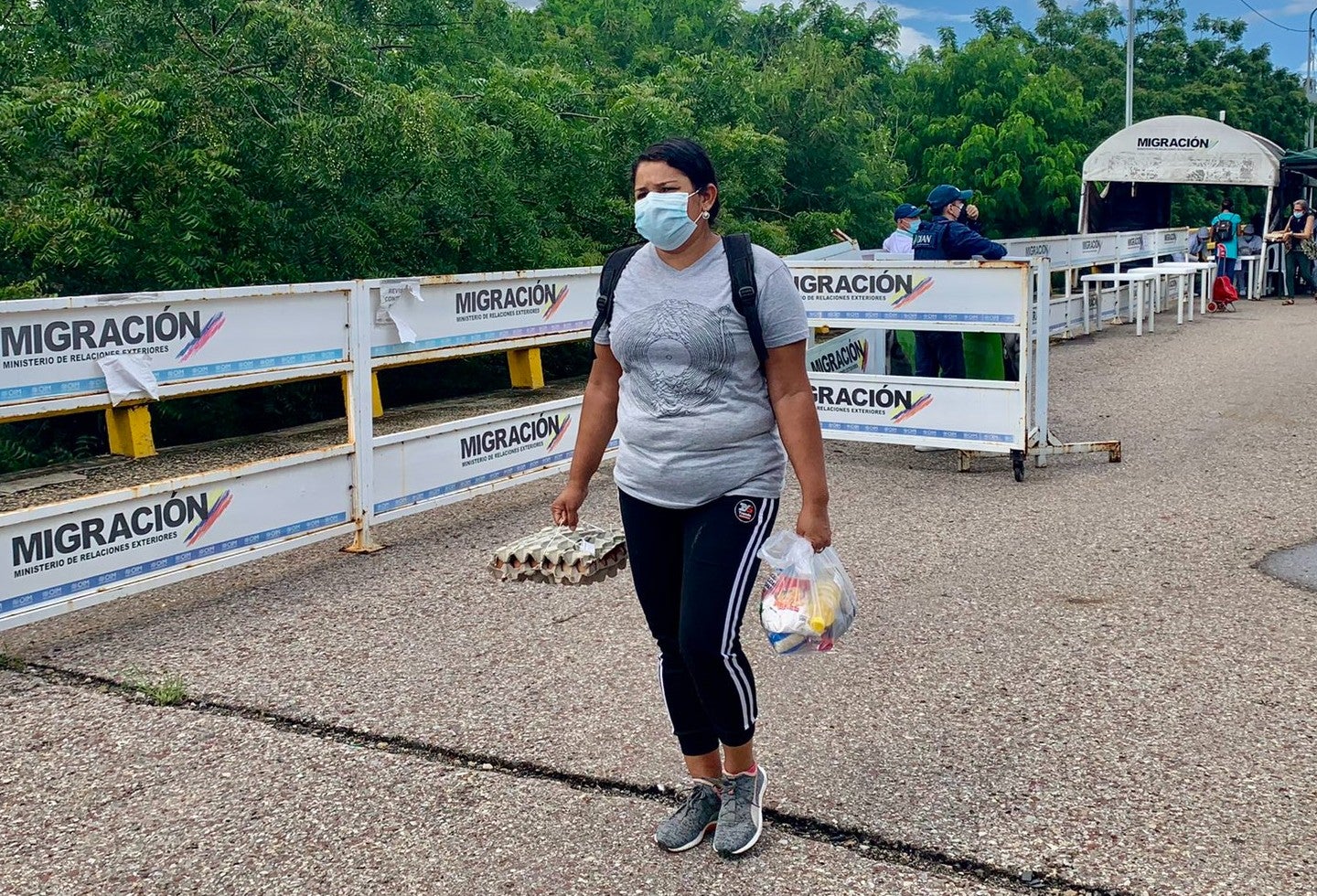 Niños venezolanos residentes en Ureña reciben el PAE