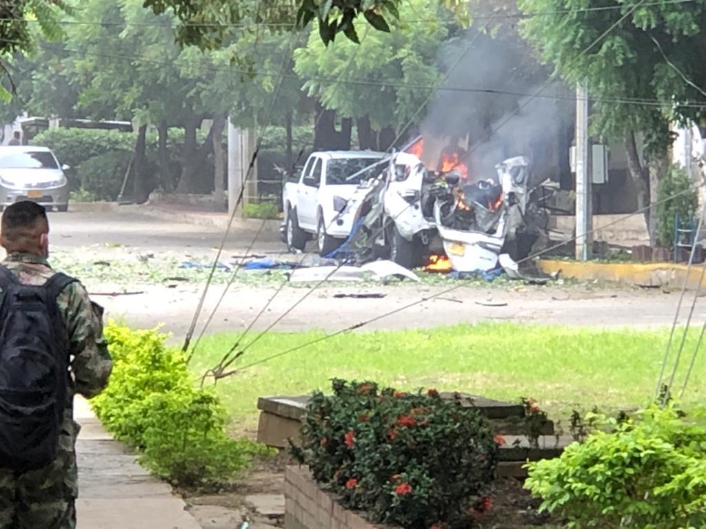 Carro bomba en Brigada Treinta del Ejército