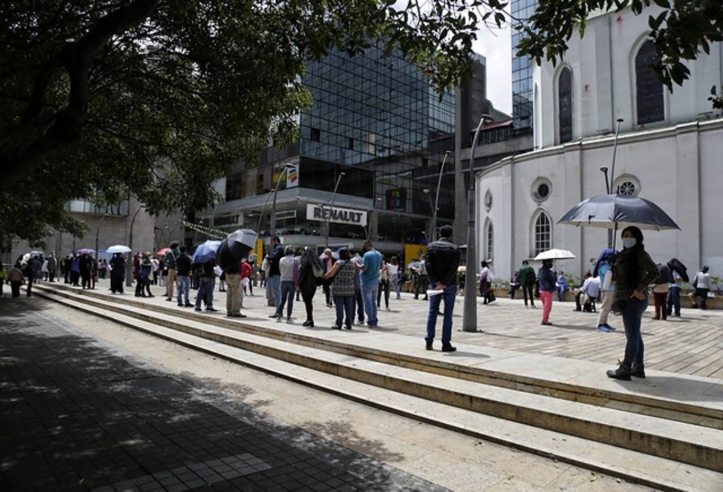 Filas en Colombia/ desempleo