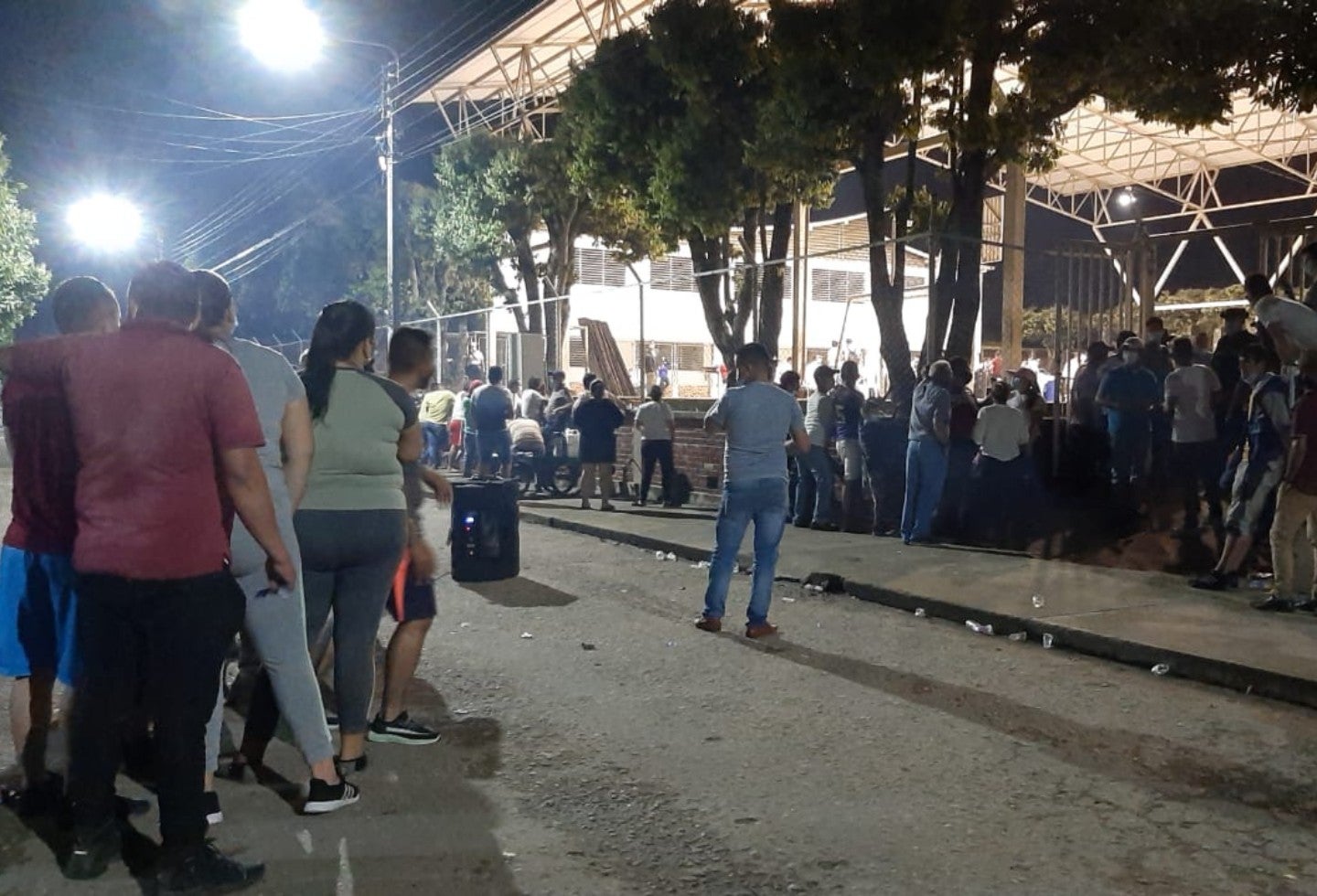 Habitantes de Sardinata molestos por los bloqueos