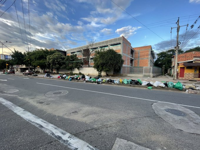 Suspendida la recolección de basuras