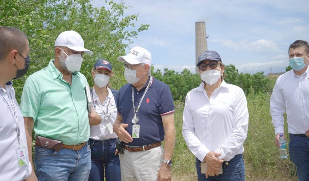 Tres plantas serán construidas