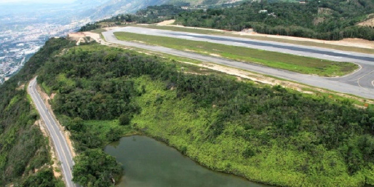 El director de la Aerocivil afirmó que la decisión fue concertada con las aerolíneas.