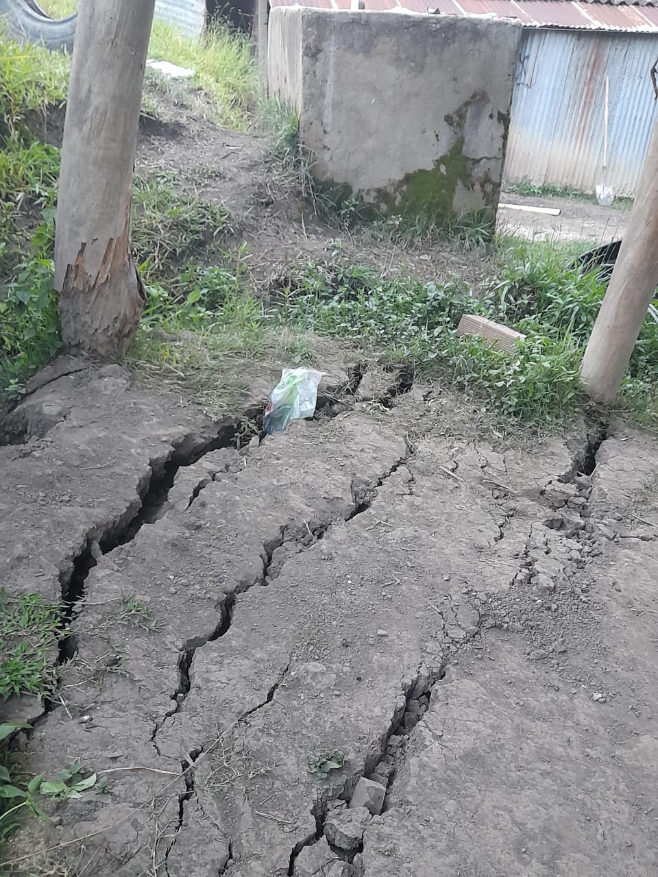 Grietas en Capitanejo, Santander