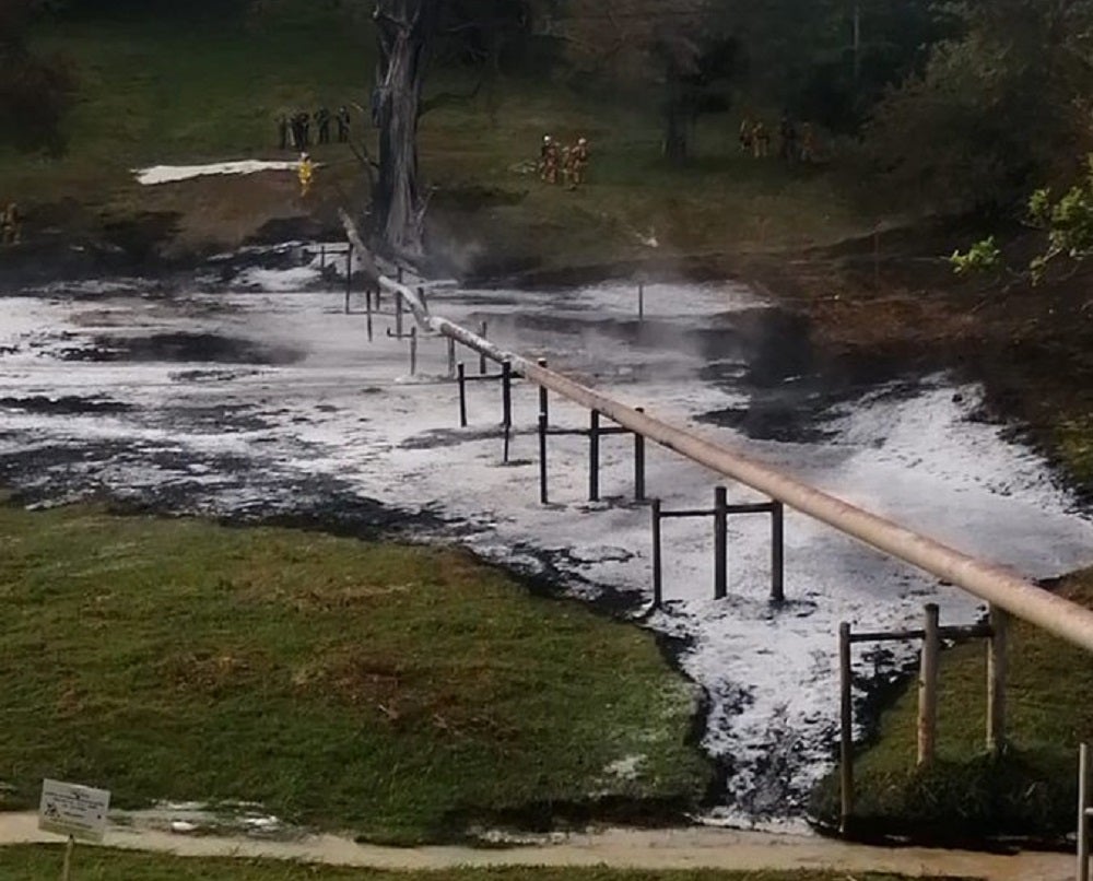 Aún se mantienen trabajos de recuperación del medio ambiente afectado.