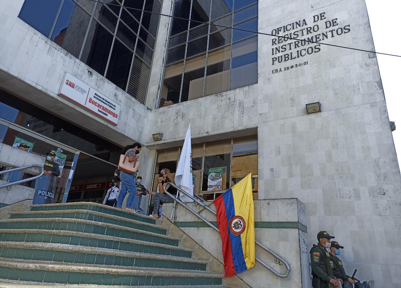 Paro indefinido Oficina de registro de instrumentos públicos