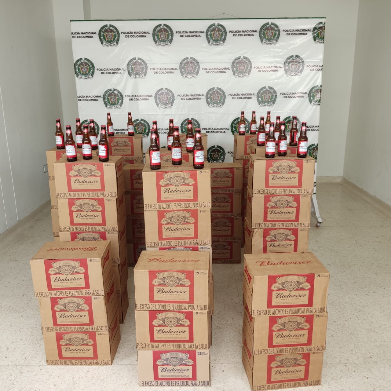 Alcohol incautado en Santander