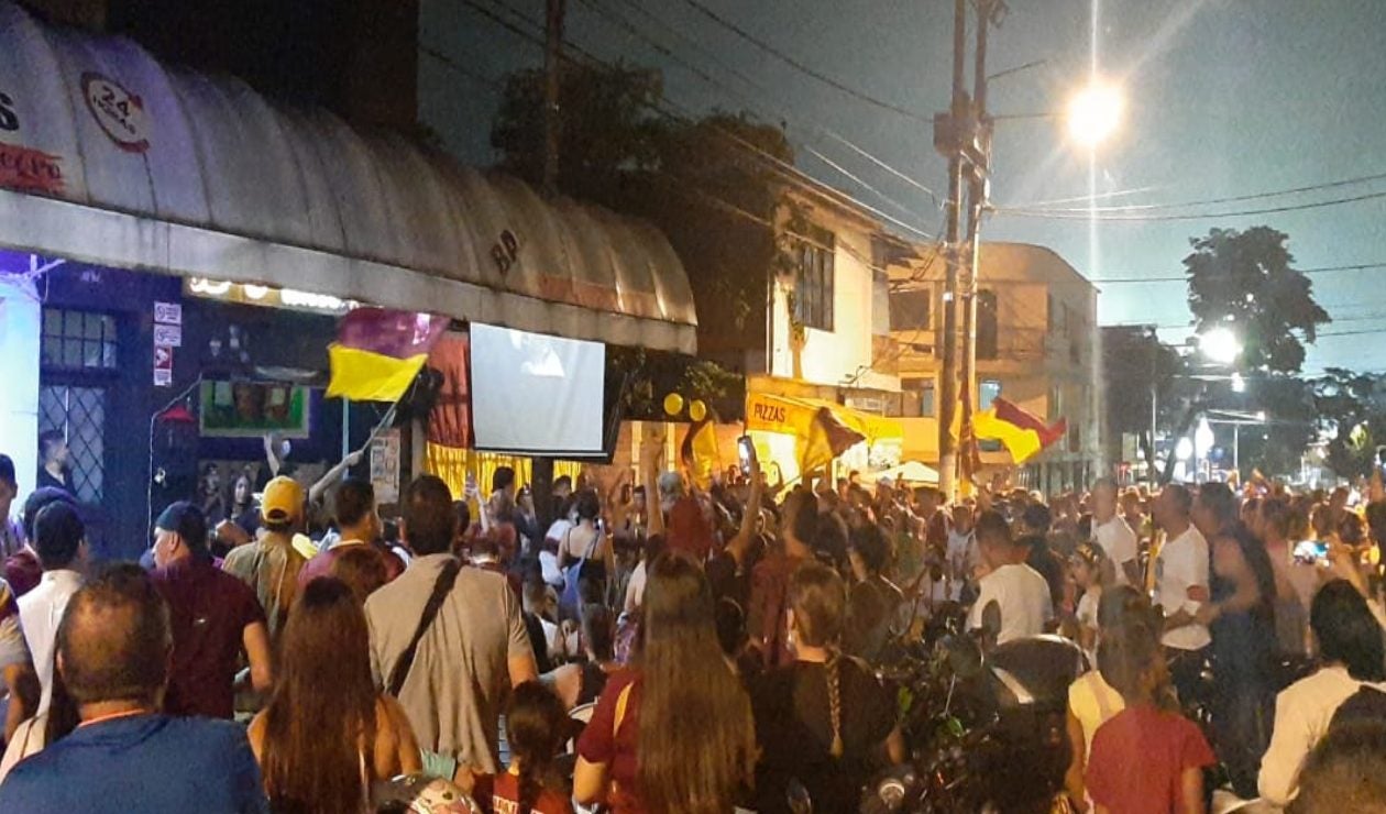 Hinchas del Deportes Tolima en Ibagué.