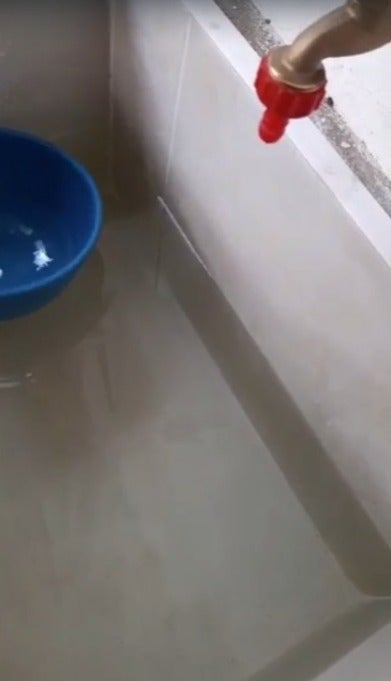 Denuncia de agua sucia en Bucaramanga