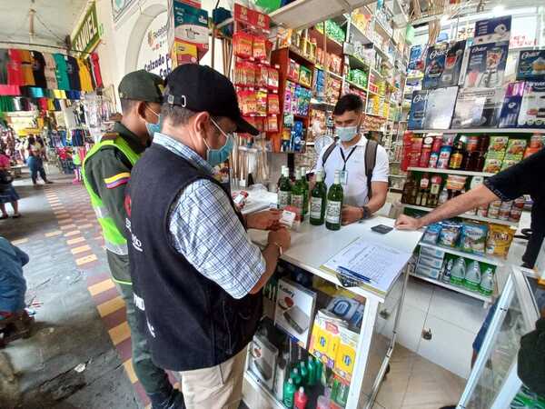 Controles aduaneros en Santander.