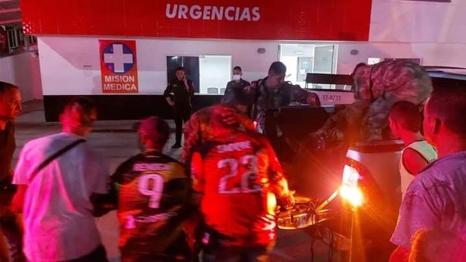 Tres de los militares están con pronóstico reservado.