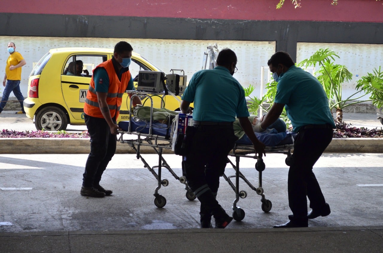 Dan de alta a dos niños víctimas del accidente en Santander