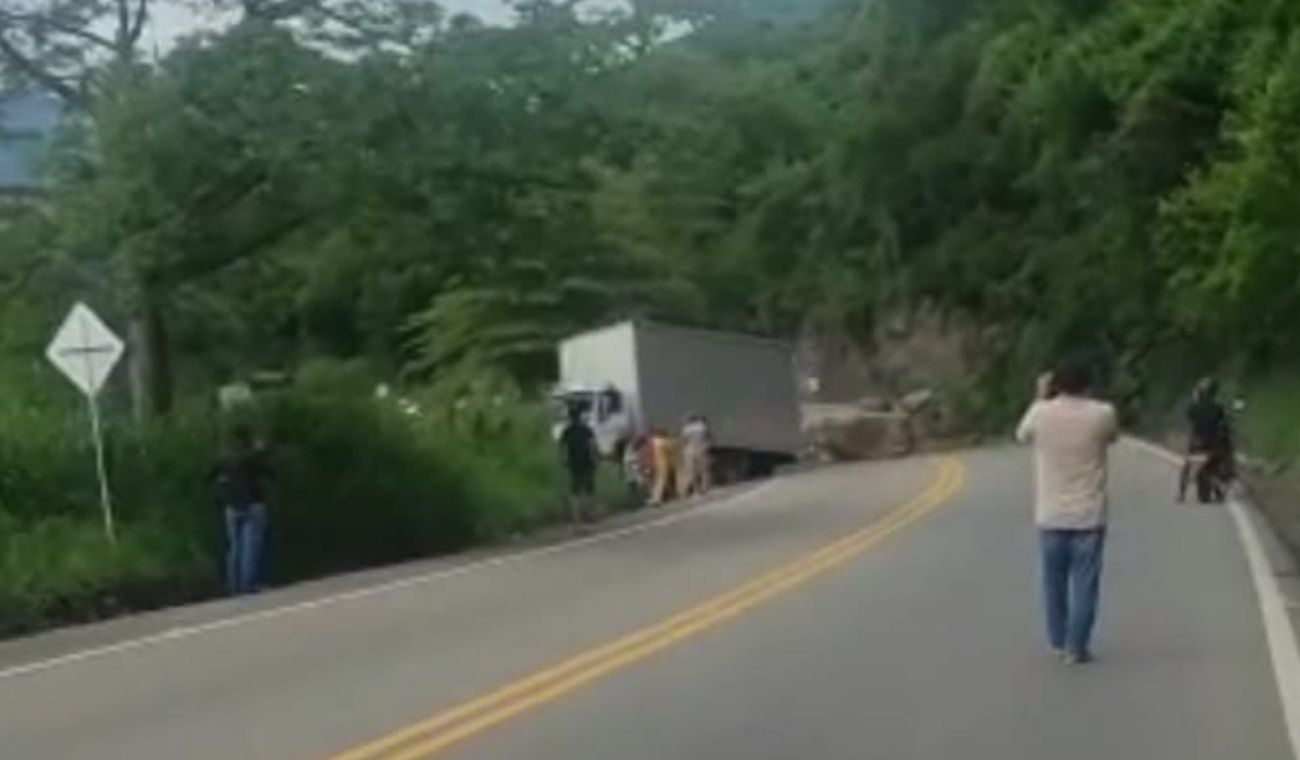 cierre via san gil bogota