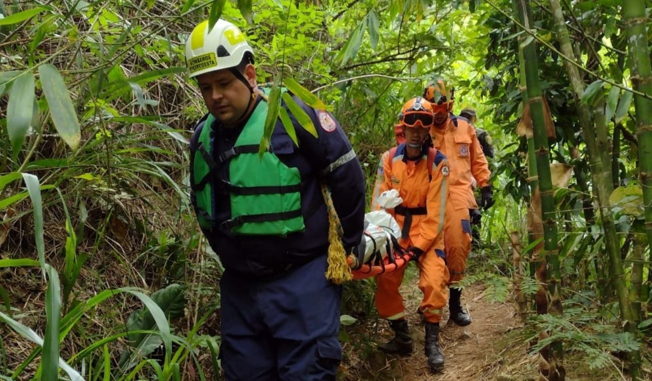 Encuentran joven en el río de Oro