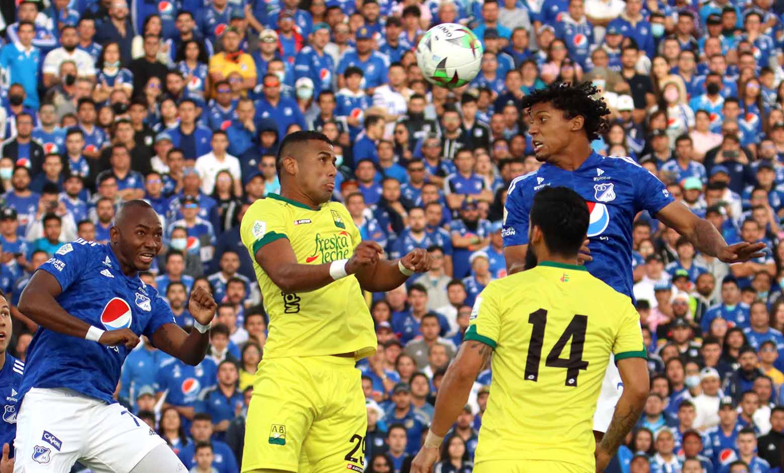 Millonarios derrotó a Bucaramanga y es líder del cuadrangular A