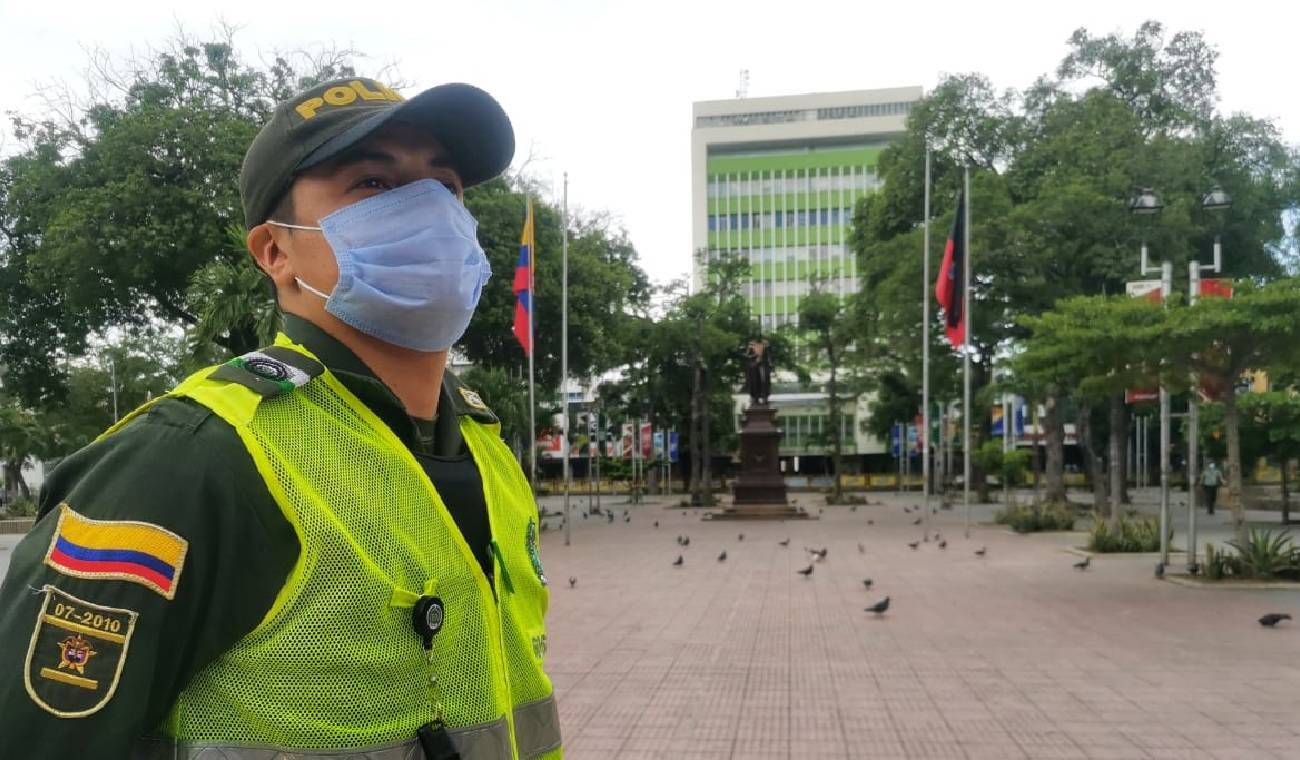 Uniformado en Cúcuta Parque Santander