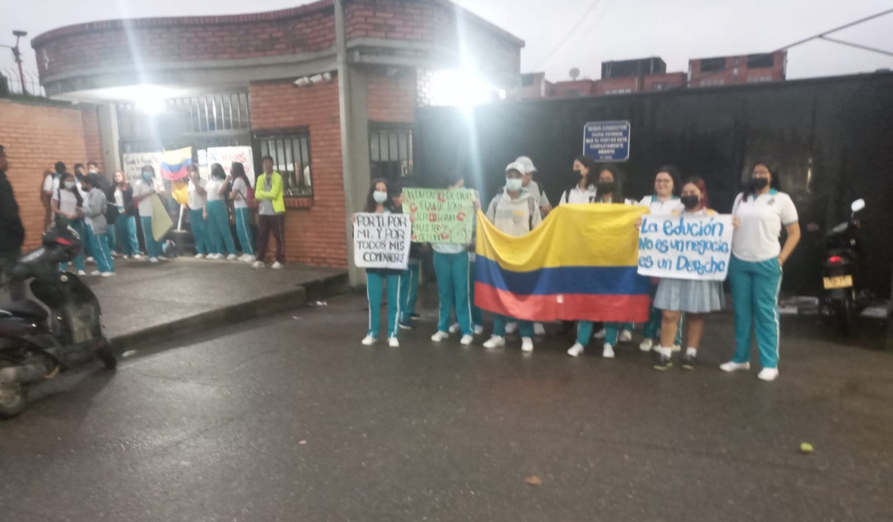 Personeros denuncian amenazas y persecuciones en medio del paro estudiantil en Barrancabermeja